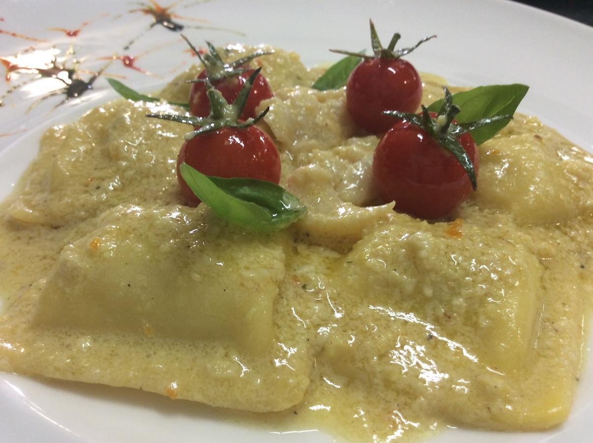 Il Borghetto Hotel Ristorante Lamezia Terme Exterior foto