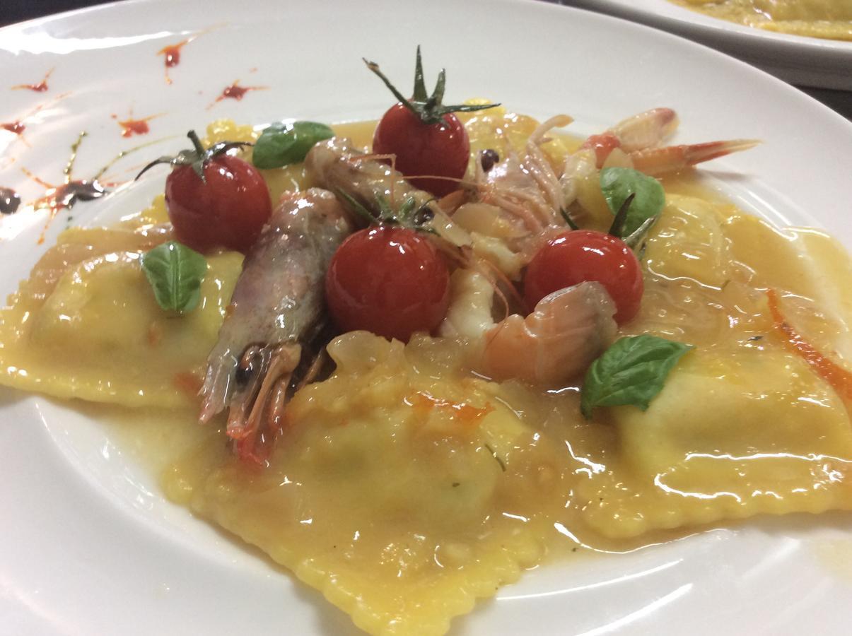 Il Borghetto Hotel Ristorante Lamezia Terme Exterior foto